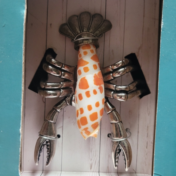 New in box Tommy Bahama lobster sea shell bottle stopper - Picture 2 of 7